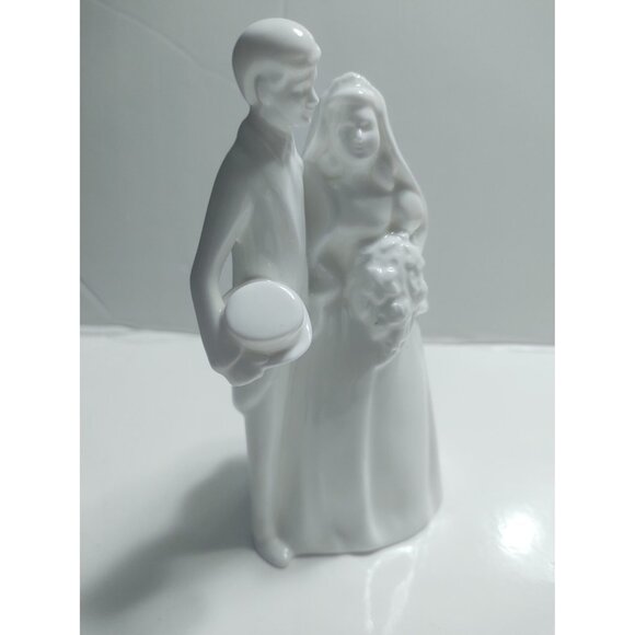 Royal Doulton Figurine Images Series "Bride & Groom" 1981 Issue 6 3/4" - Picture 8 of 10